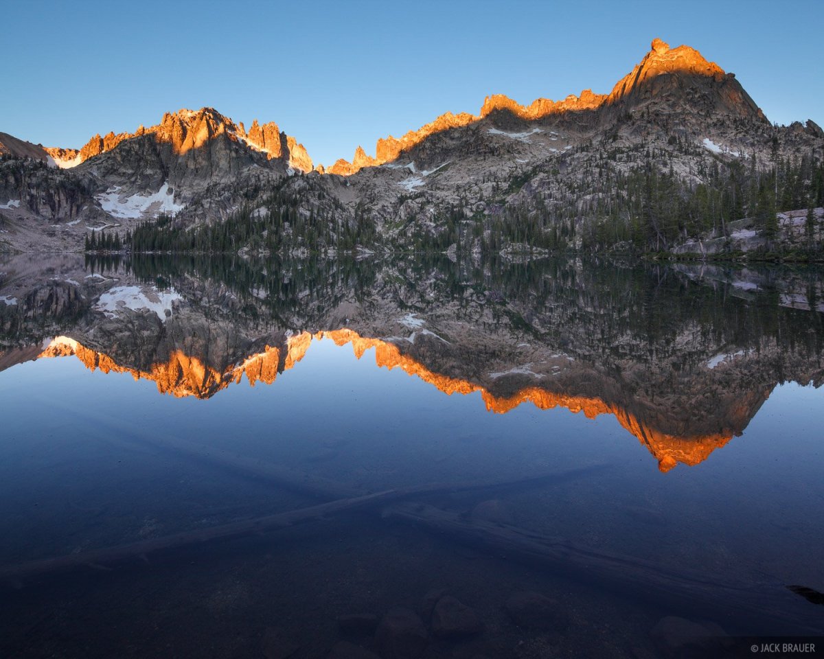 Горы симметрия