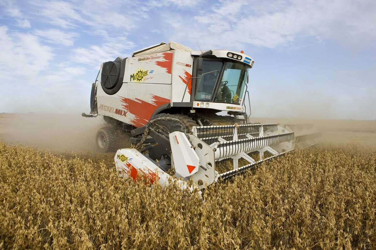 Комбайн харвестер зерноуборочный