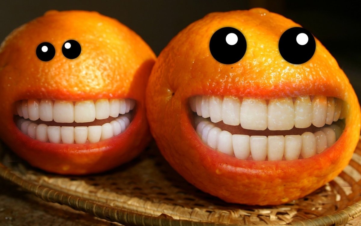 Апельсин улыбается