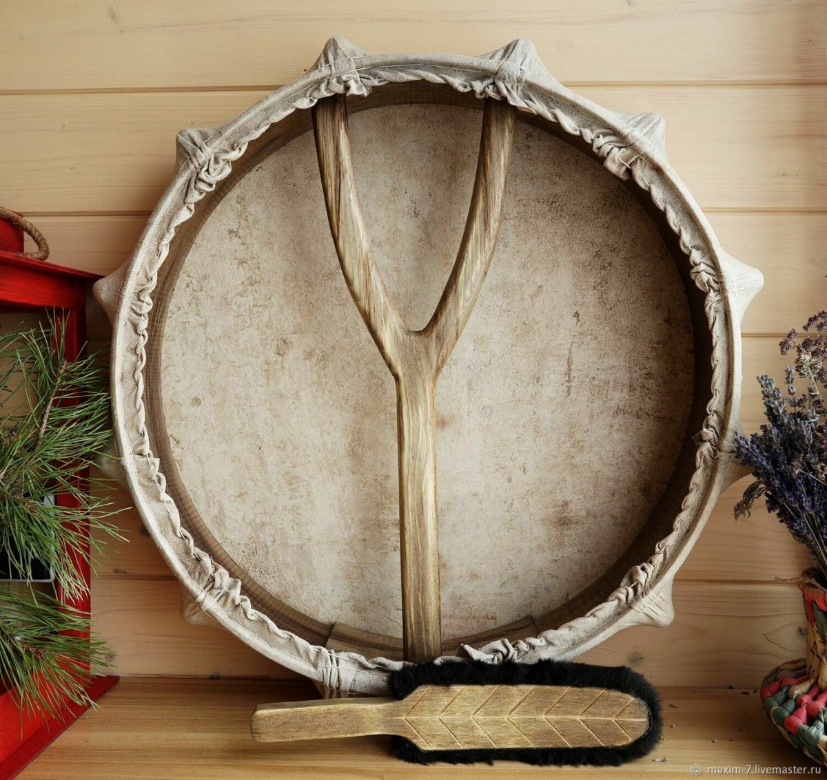 Шаманский бубен с колотушкой