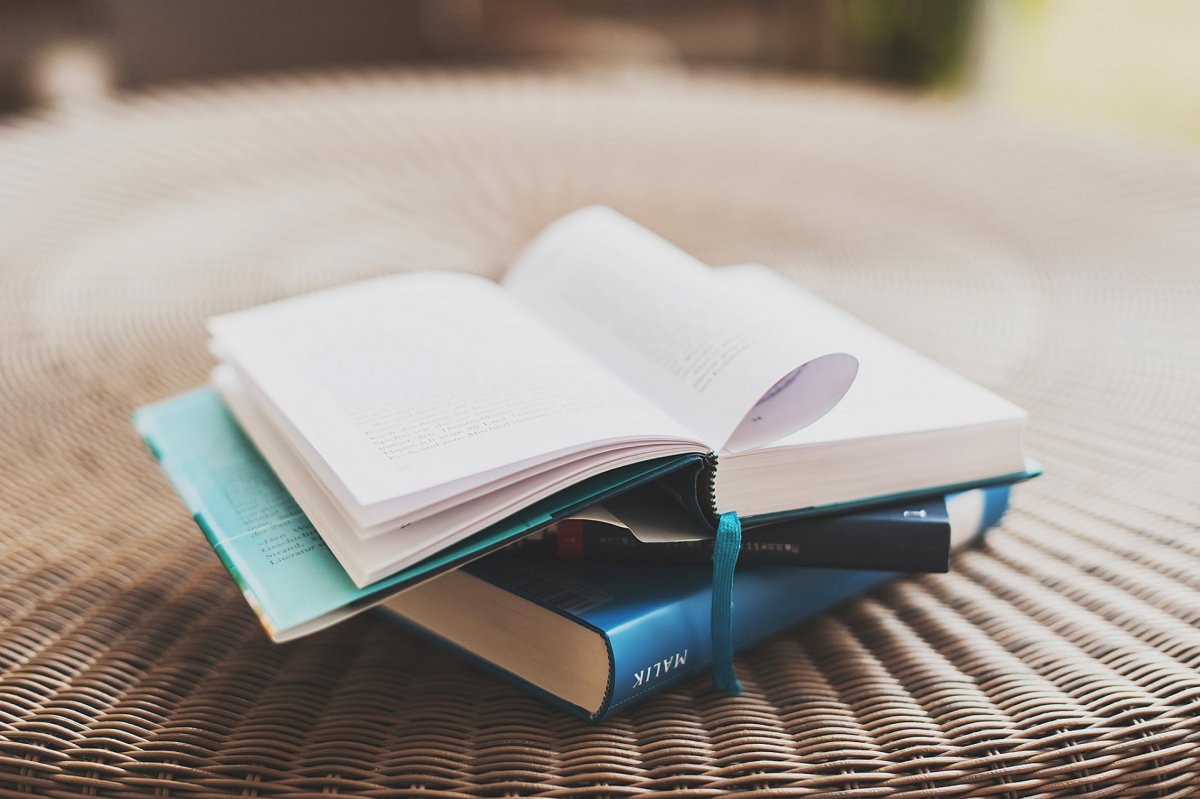 Книга для…