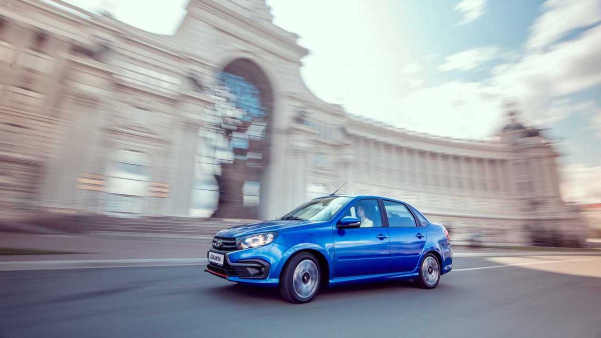 Лада Гранта лифтбек краш тест боковой