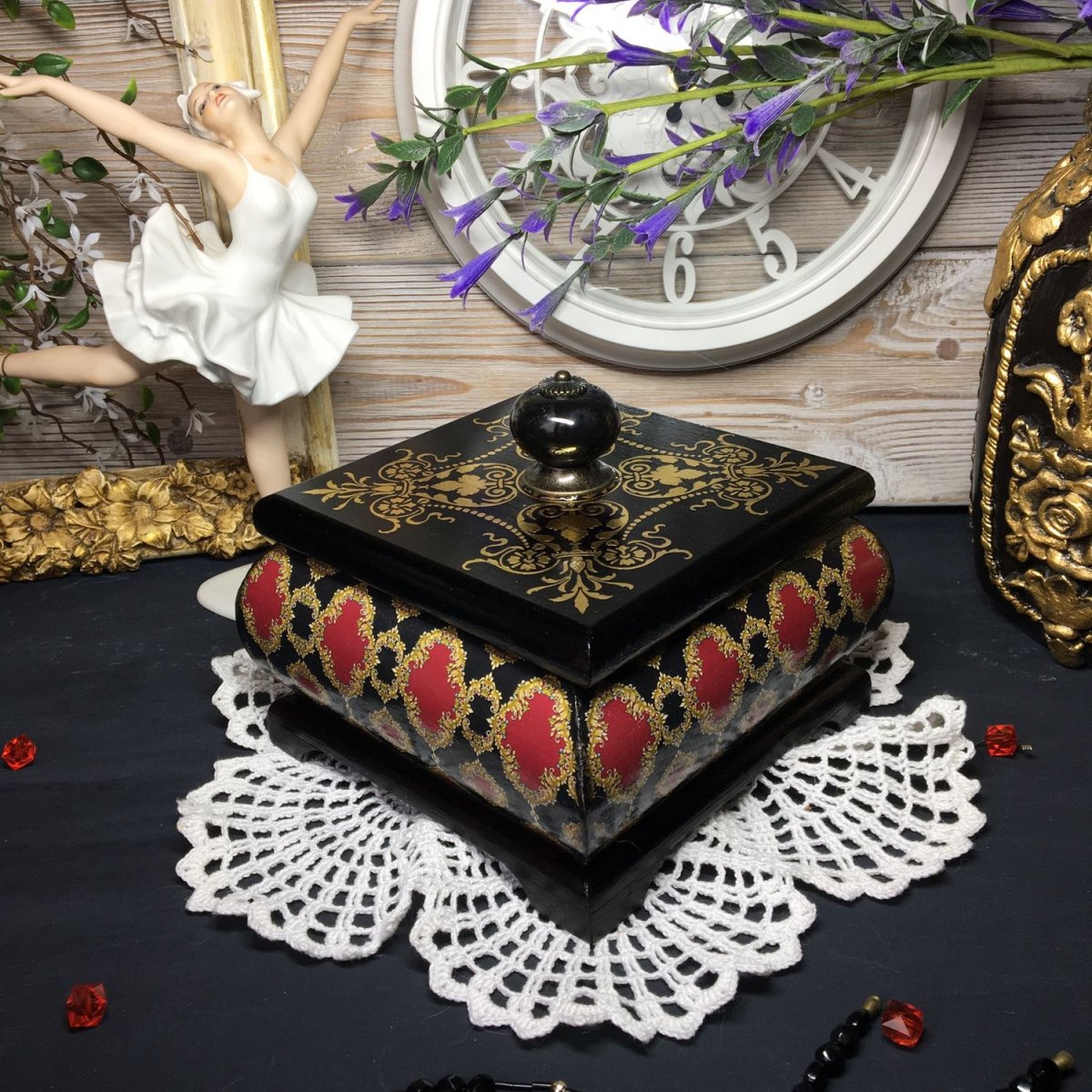 Сундук для украшений