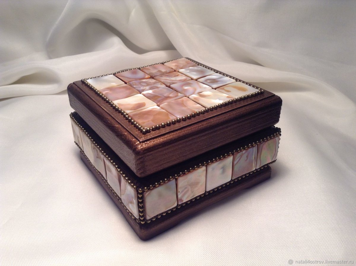 Шкатулка бабочка