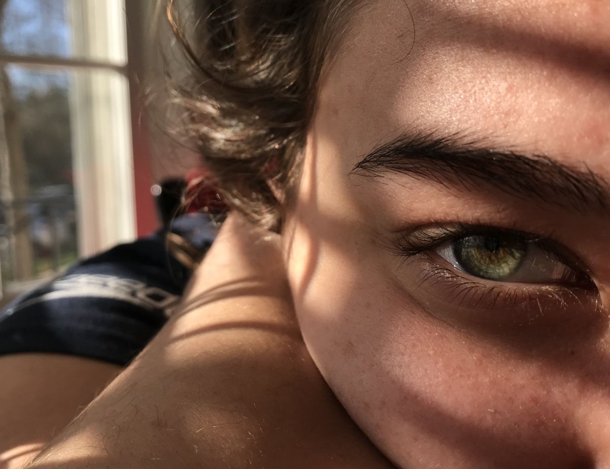 Катя Миро глаза