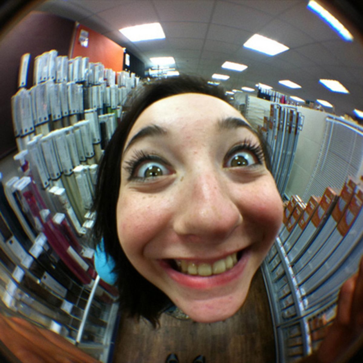 Кошачьи стрелки макияж