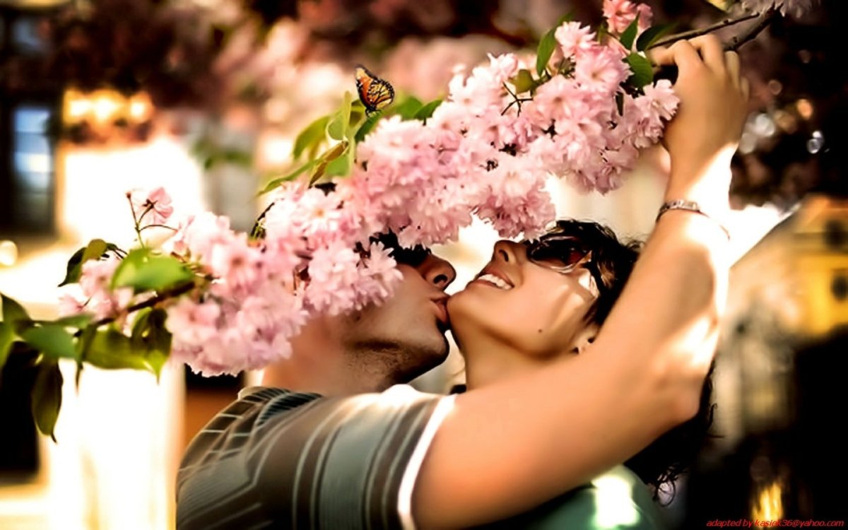 Весенний поцелуй