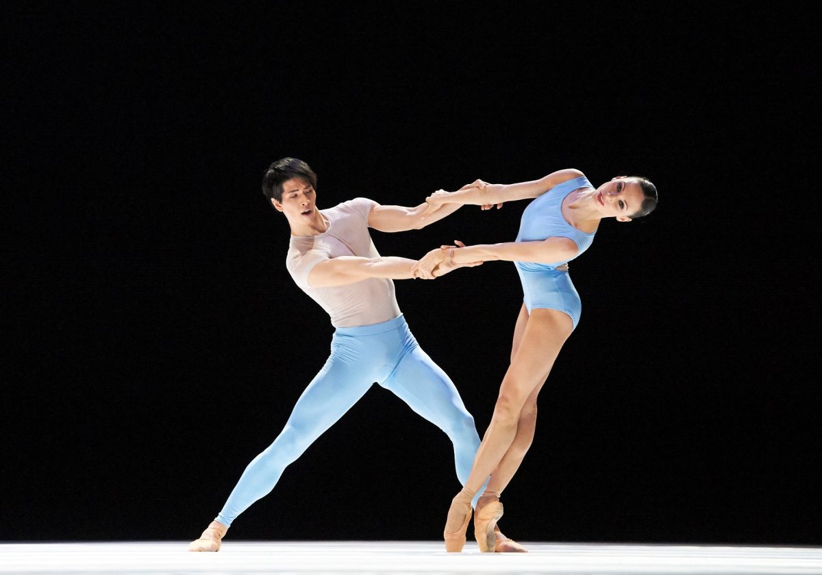 Современные танцы в паре