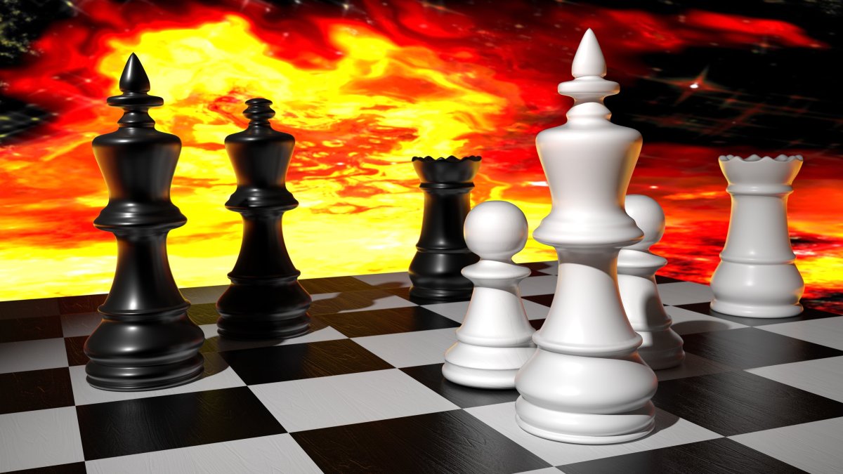 Алиса в Зазеркалье шахматные фигуры