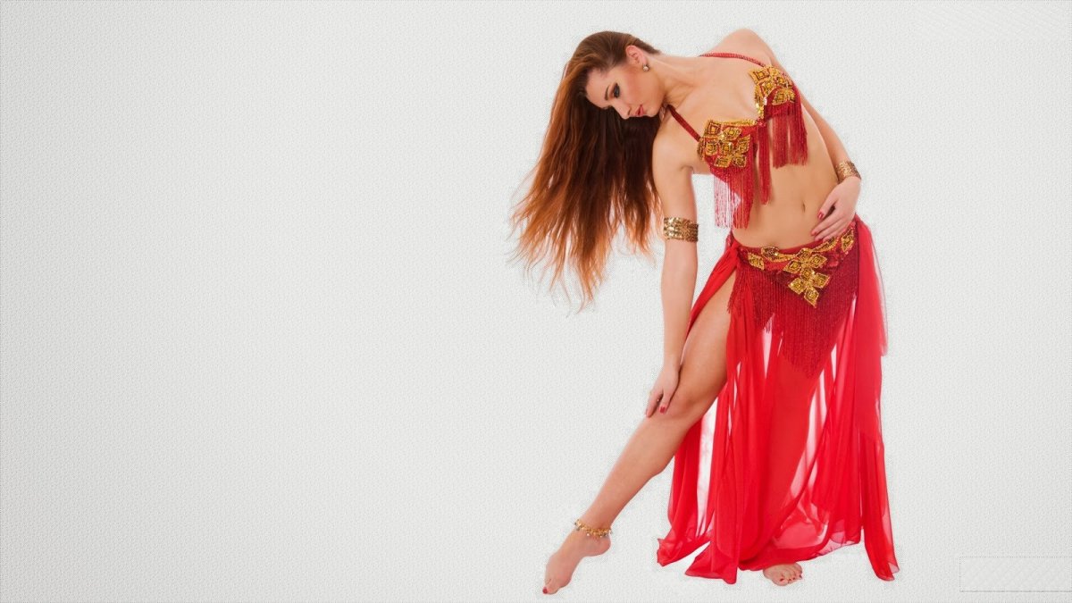 Восточная танцовщица живота