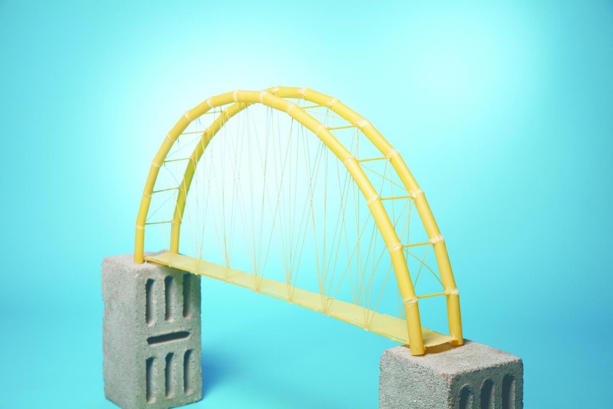 Мост из макарон