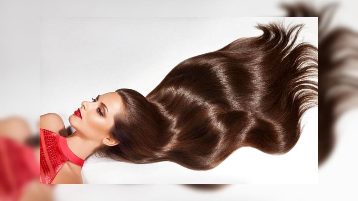 Девушка с красивывымиволосами