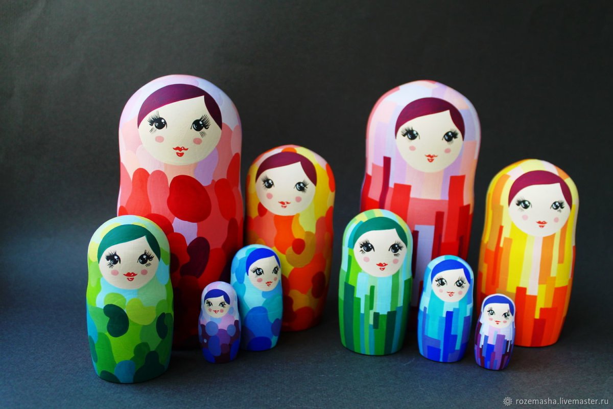 Матрешка фиолетовая