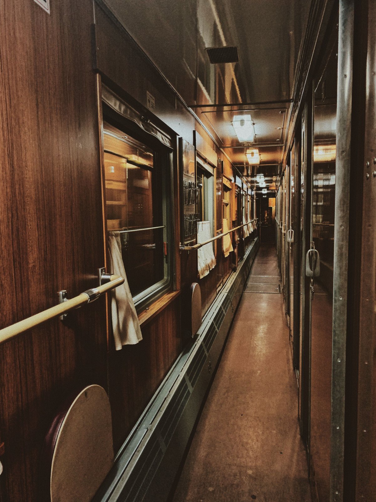 Эстетика поезда купе