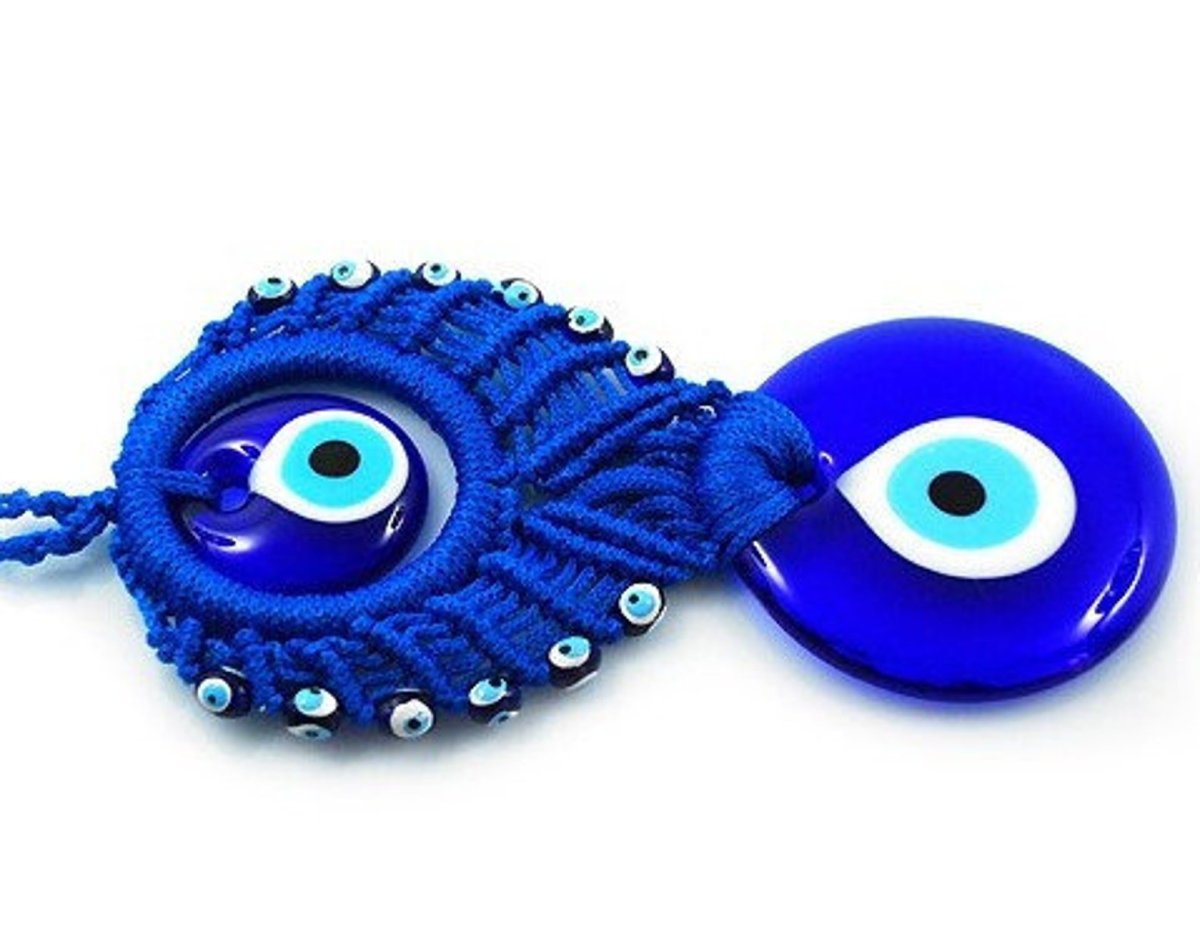 Защитный амулет от сглаза