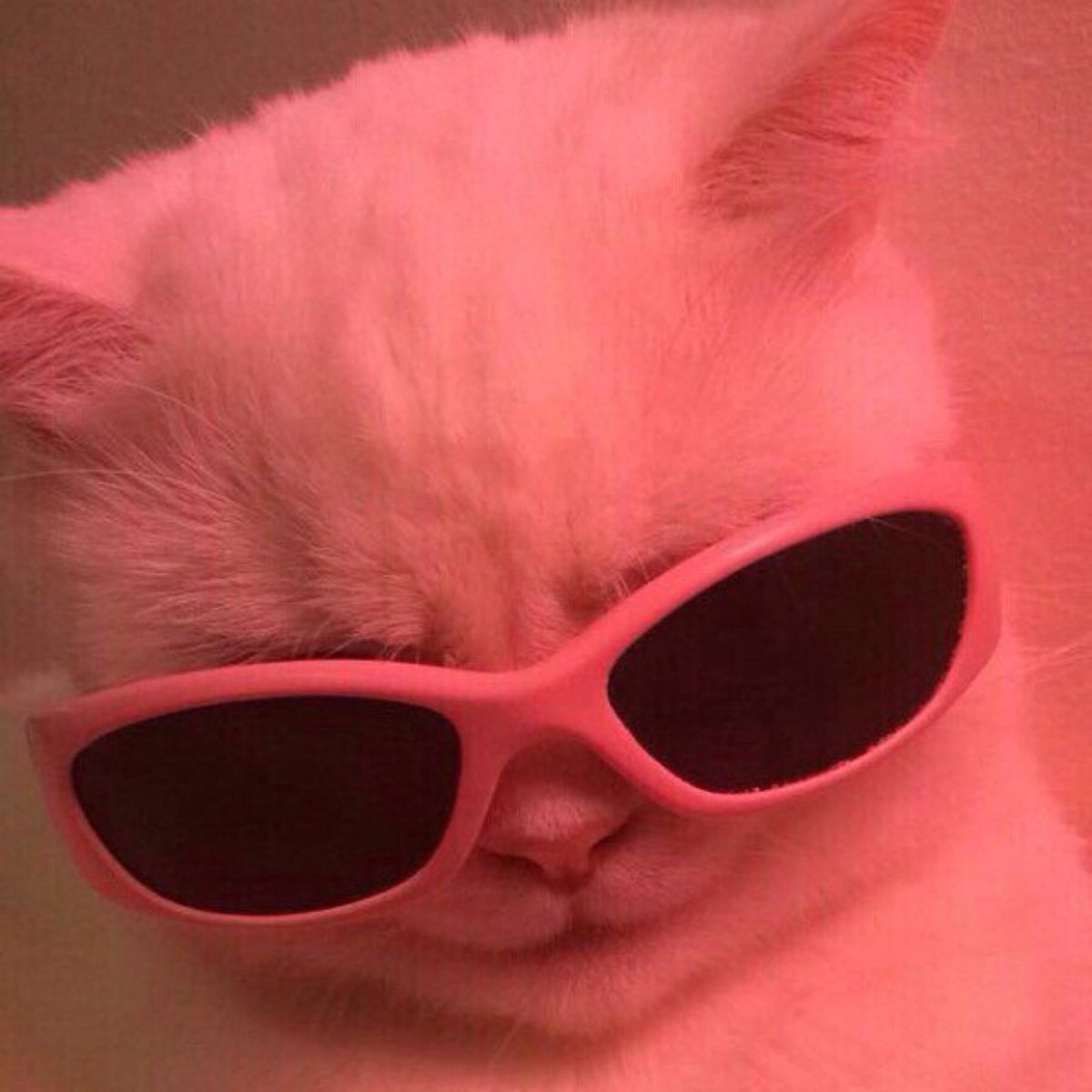 Ава для группы друзей