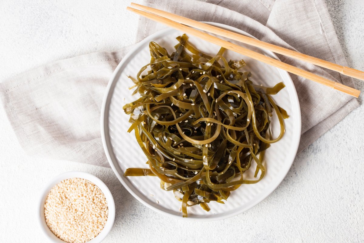 Морская капуста чука салат