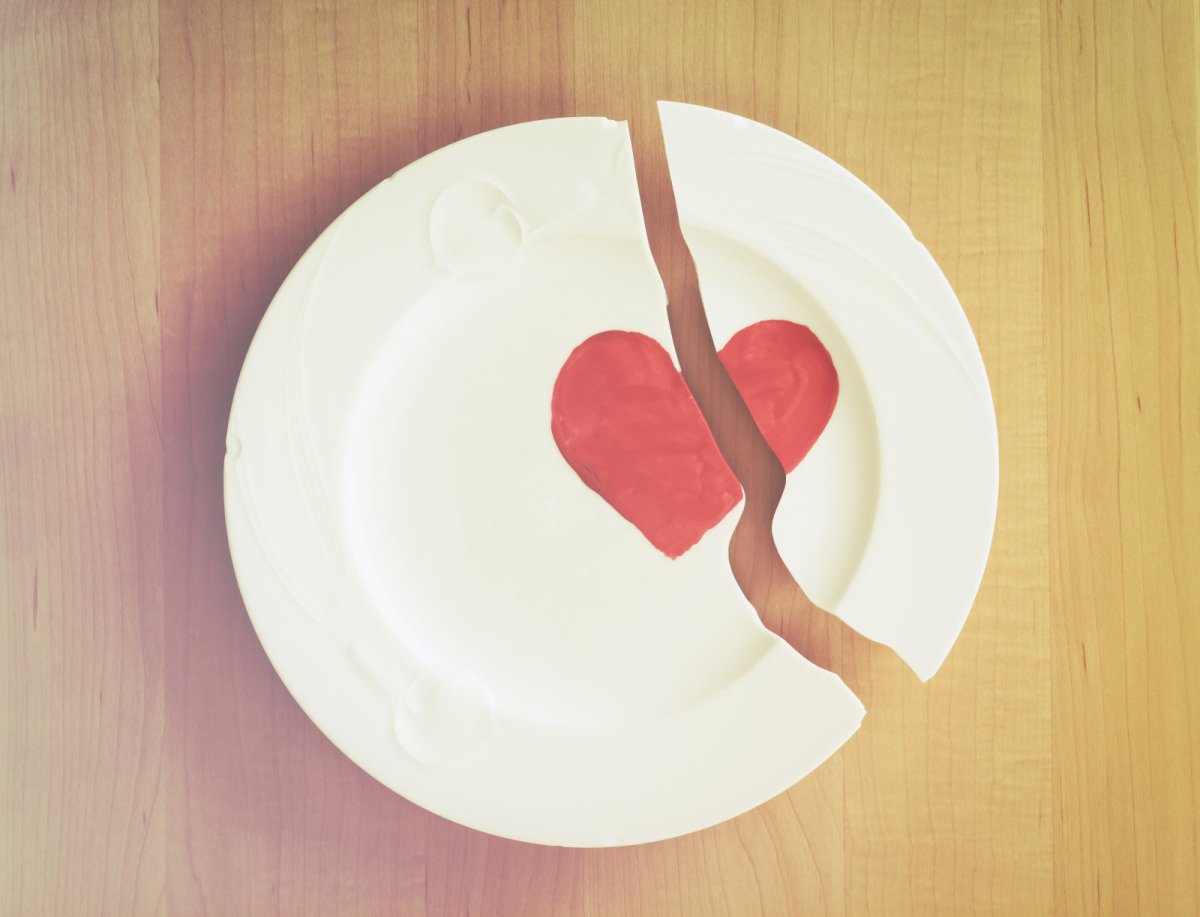 Разбитая посуда