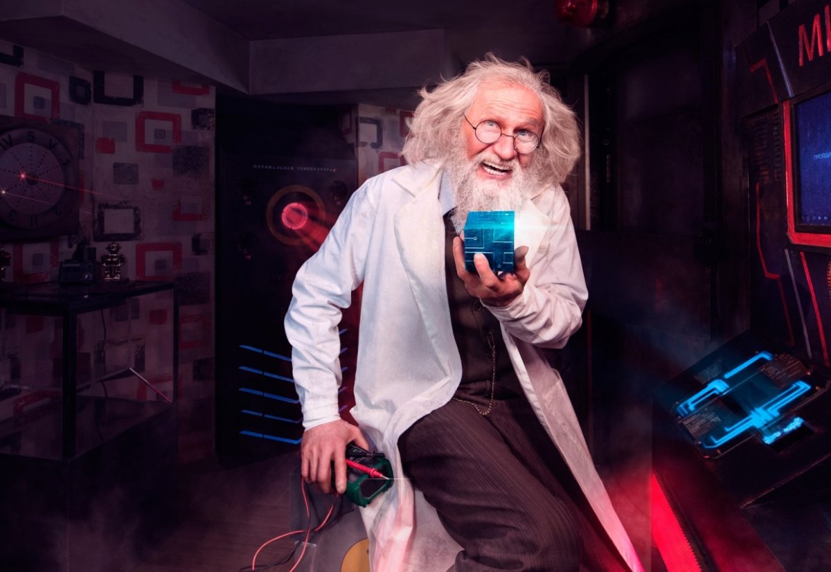 Профессор в очках