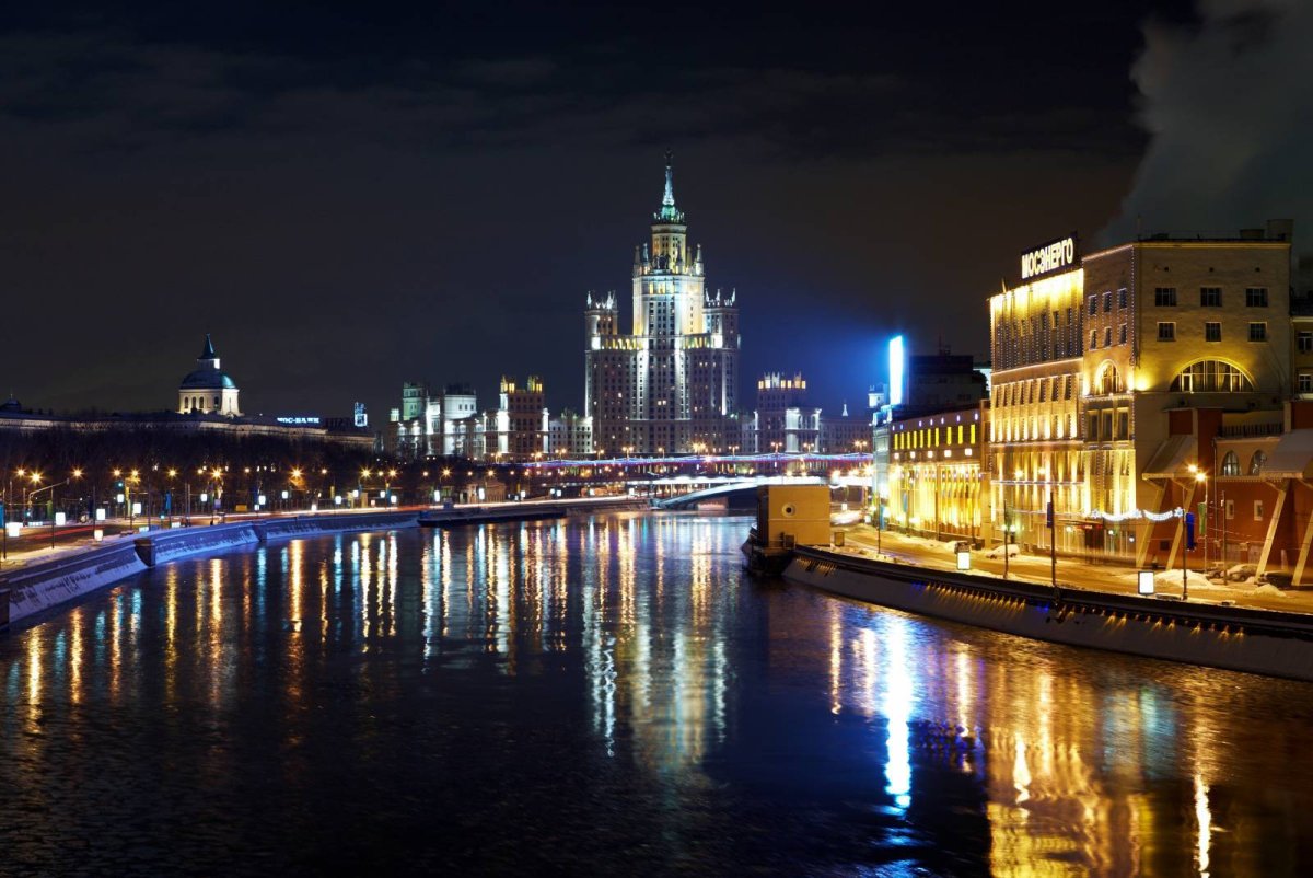 Ночная Москва