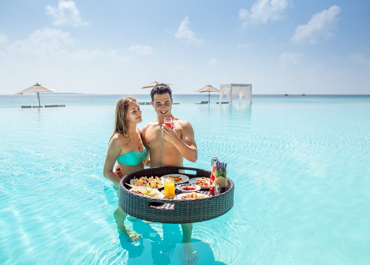 Мальдивы люди