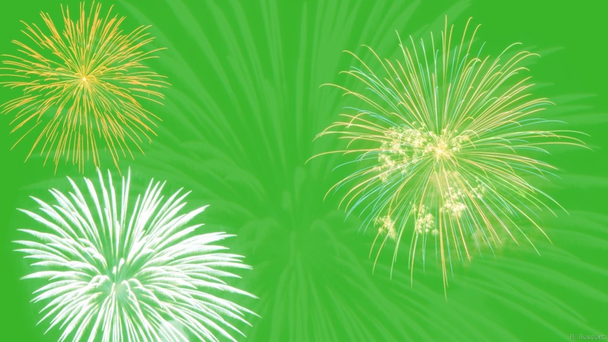 Салют на Светлом фоне