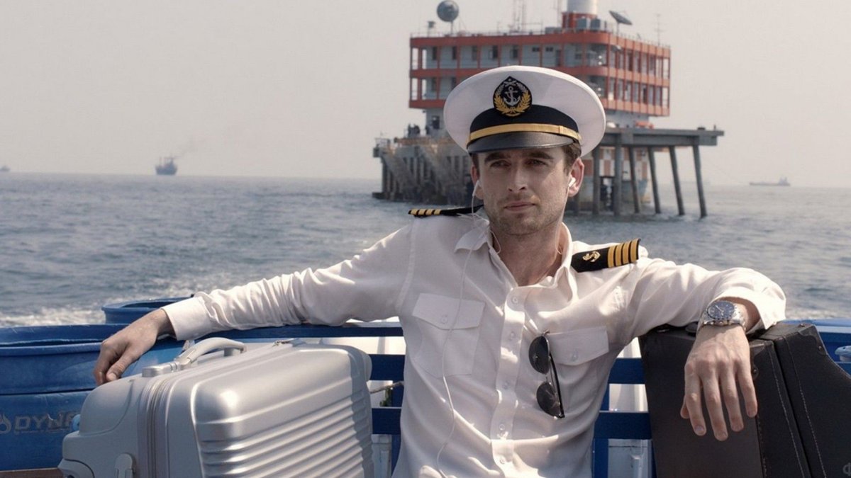 Капитан корабля Аврасия Мустафа