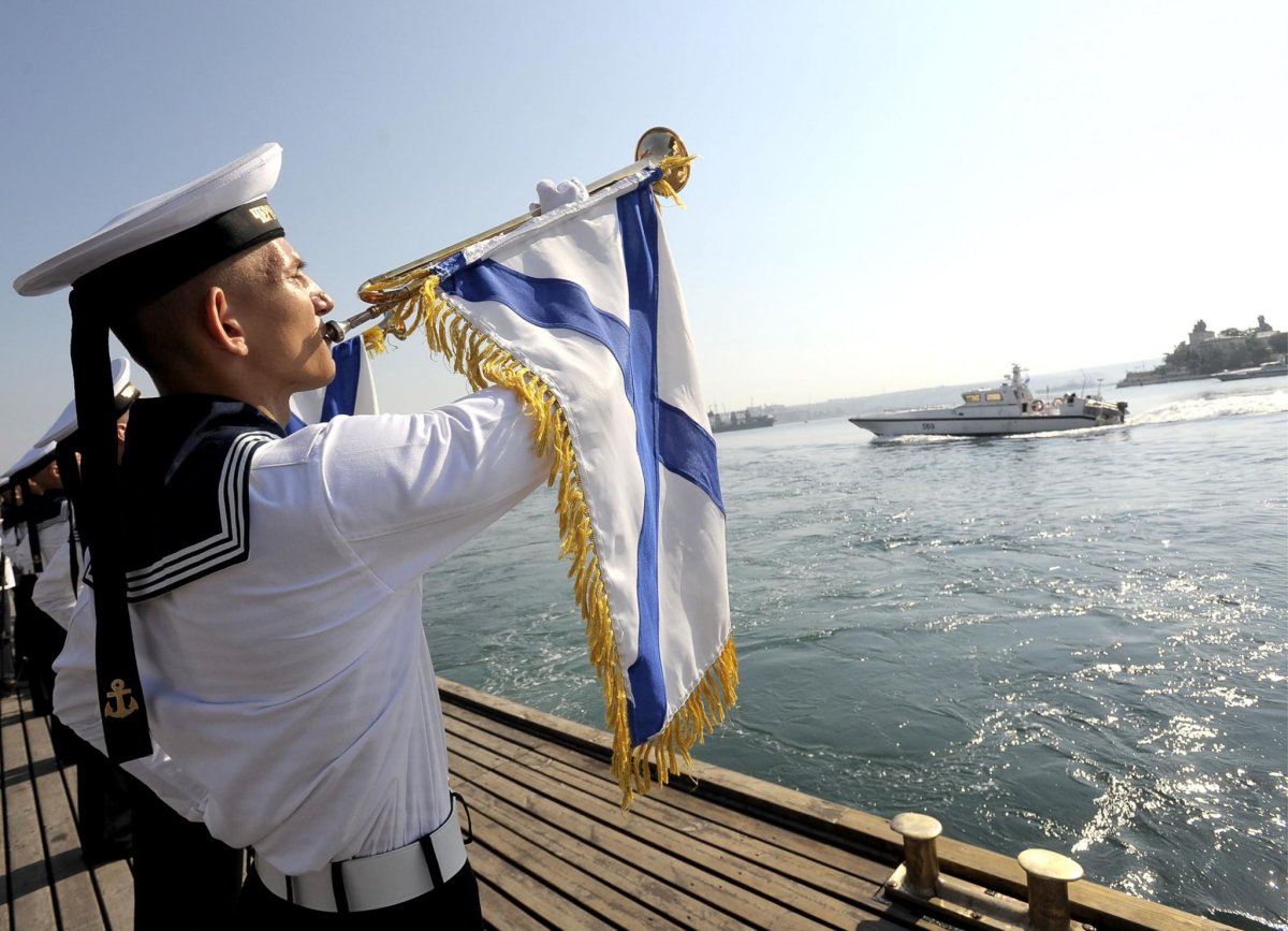 Моряки ВМФ РФ