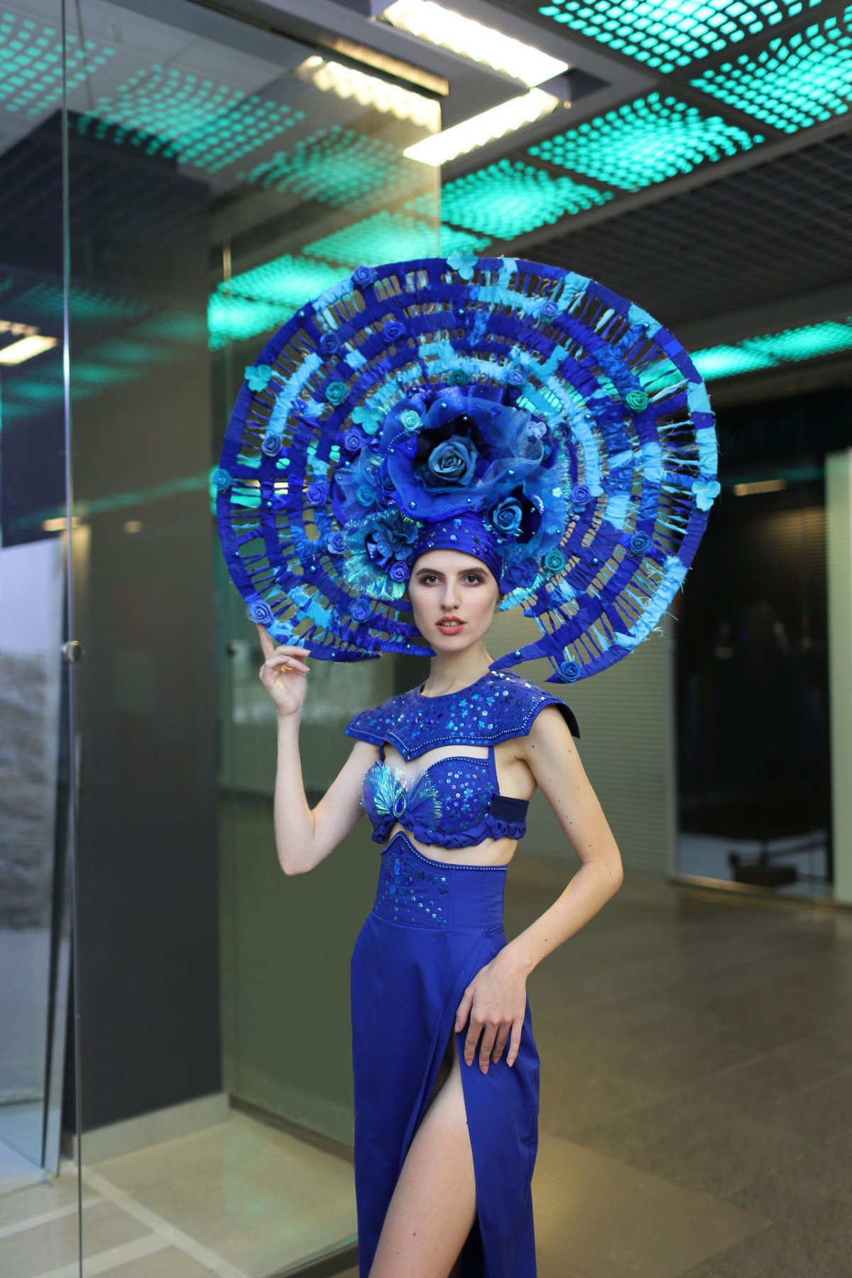 Платье Авангард