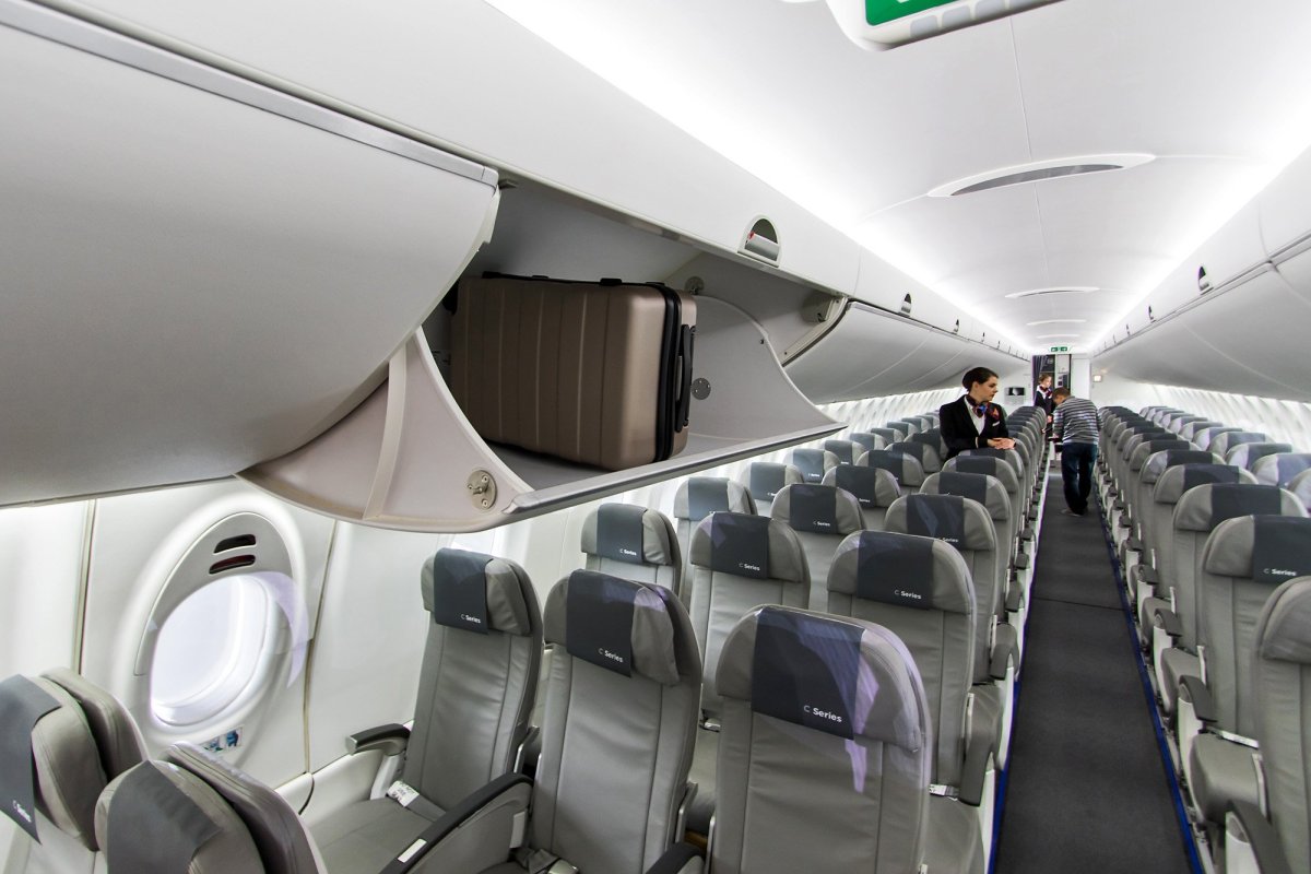 Салон самолета