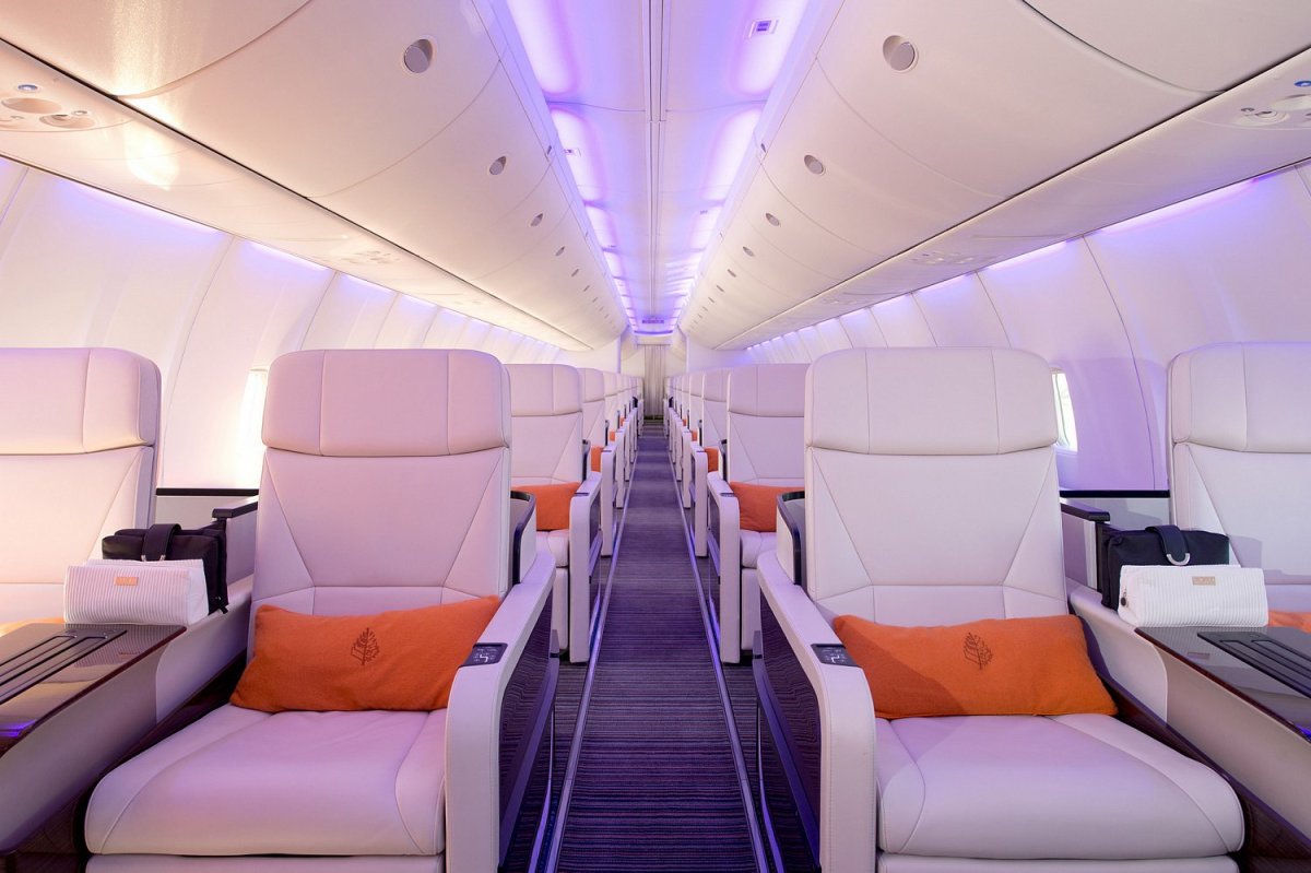 Airbus a320 иллюминаторы в самолете