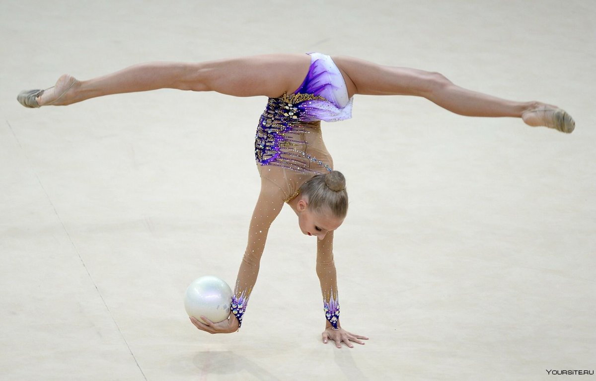Арина Зарипова художественная гимнастика