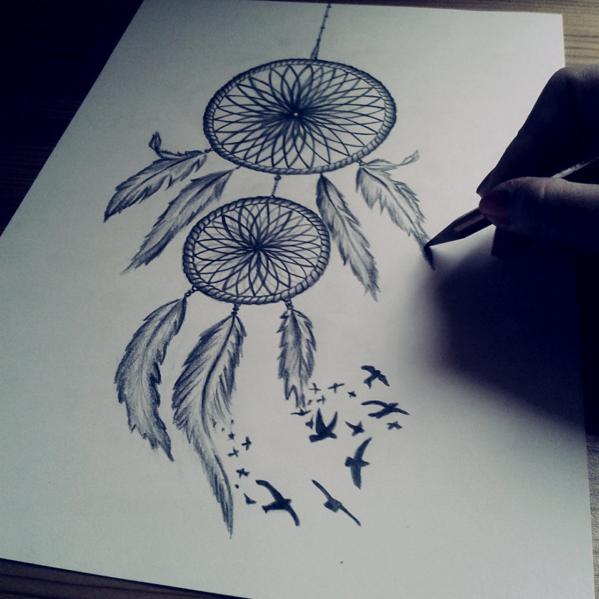 Глаз ручкой