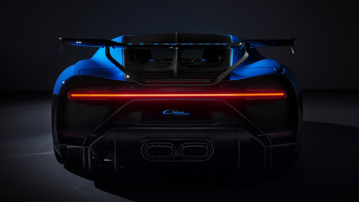 Бугатти ЧИРОН 2020