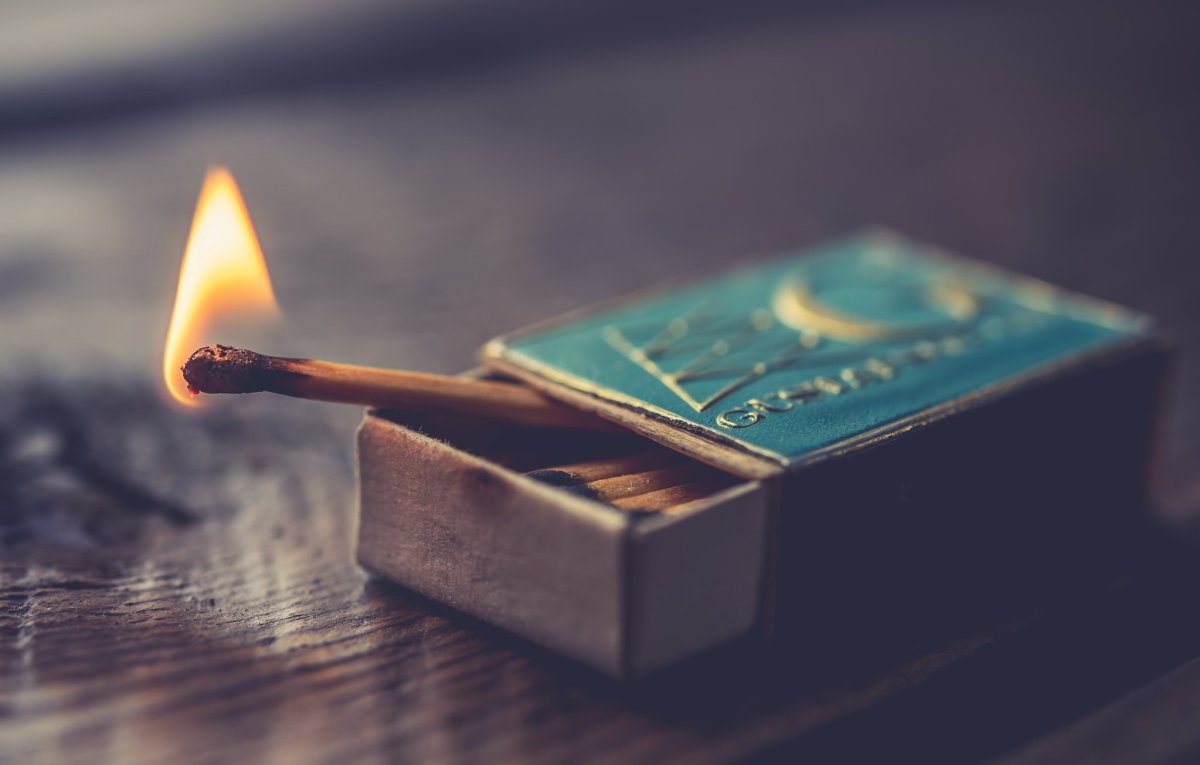 День спички