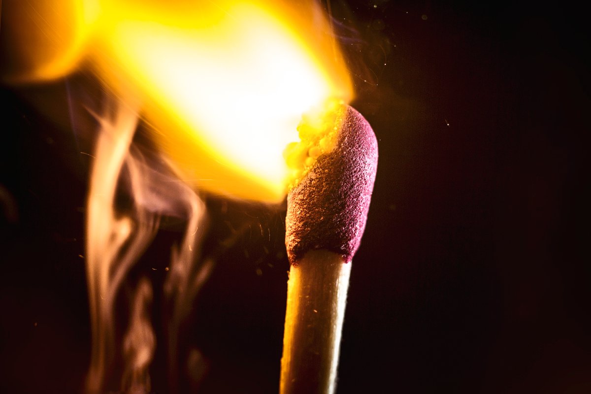 Сигареты спички