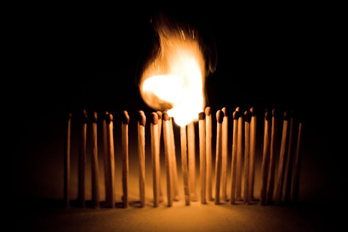 Джон Уокер спички