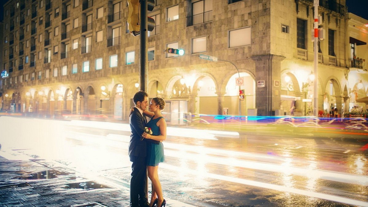 Девушка и мужчина