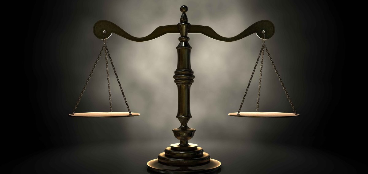 Весы Фемиды