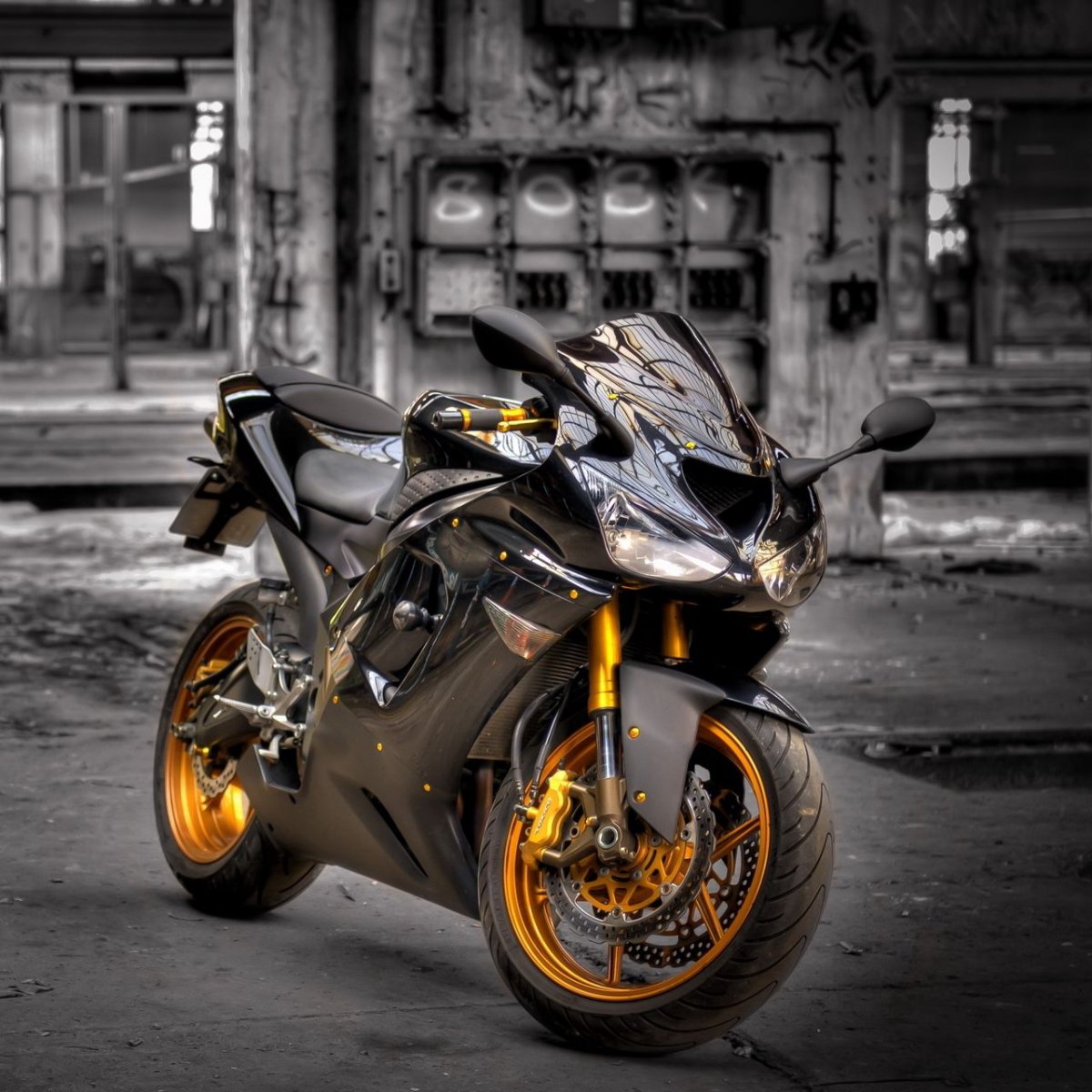 Мотоциклетный шлем арт