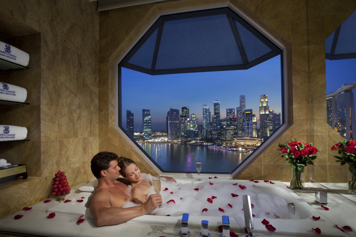 Романтический вечер в ванной