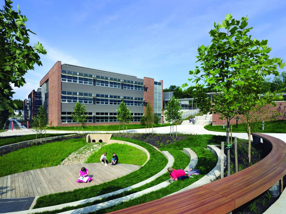 Manassas Park Elementary School амфитеатр