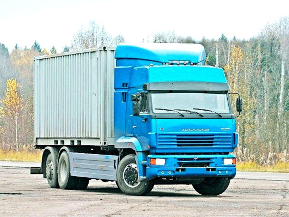 КАМАЗ 65117 контейнеровоз