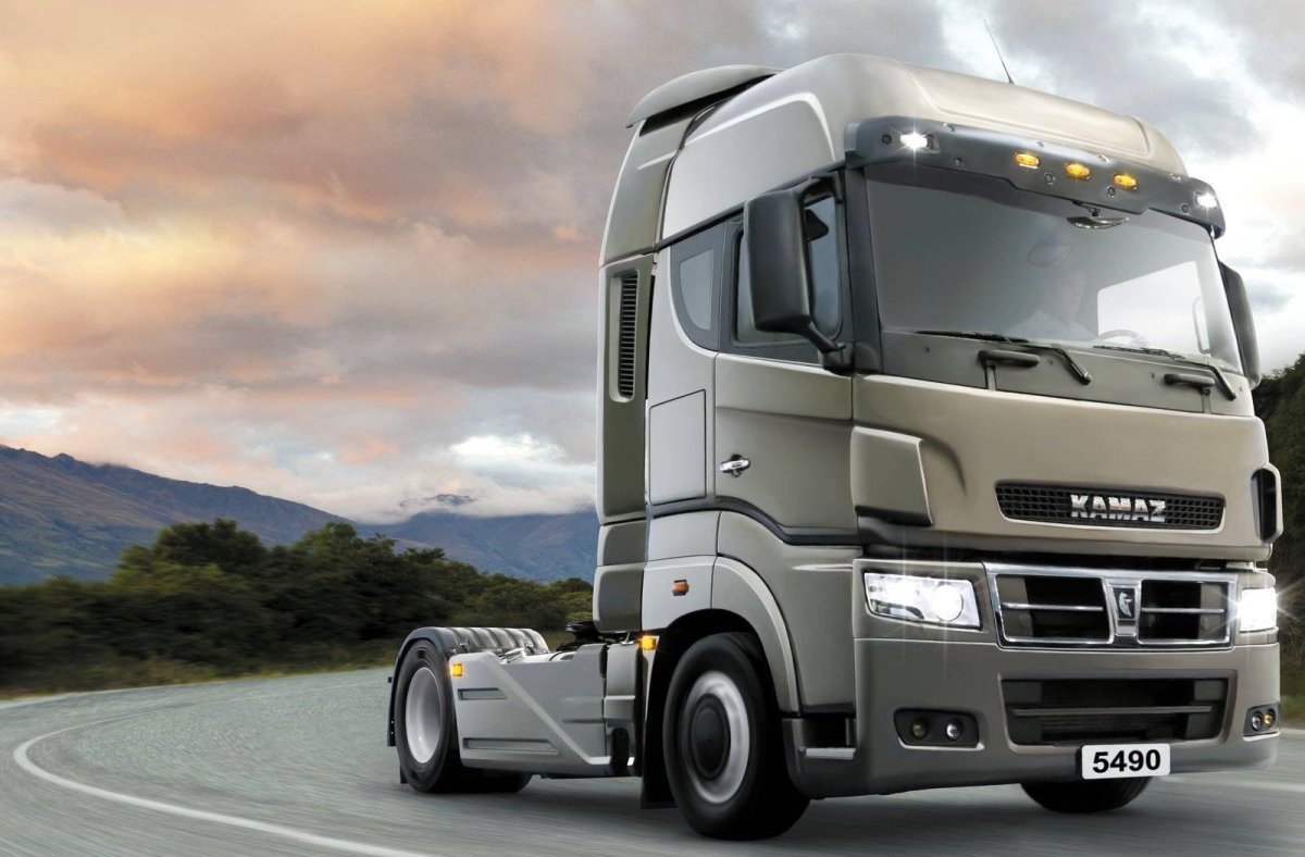 Седельный тягач КАМАЗ 5490