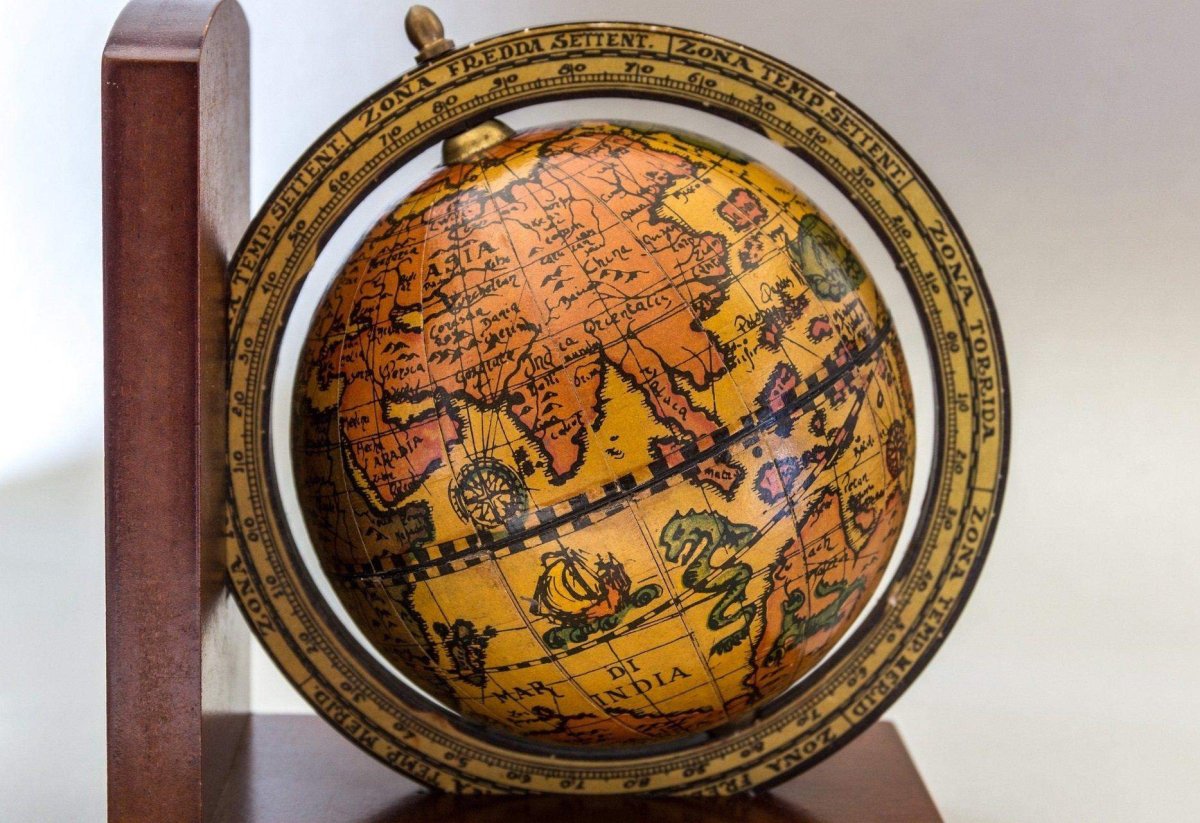 Глобус в древности