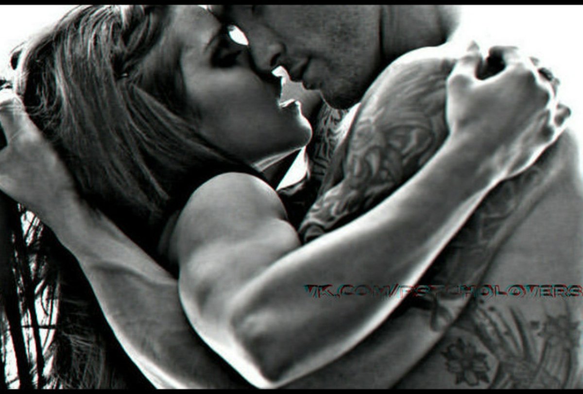 Грубый поцелуй