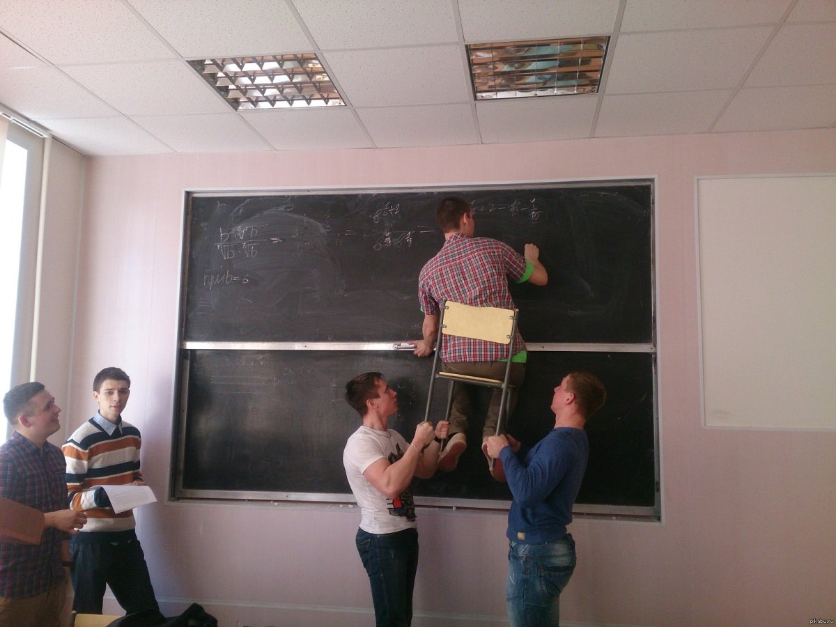 Студенты на парах приколы