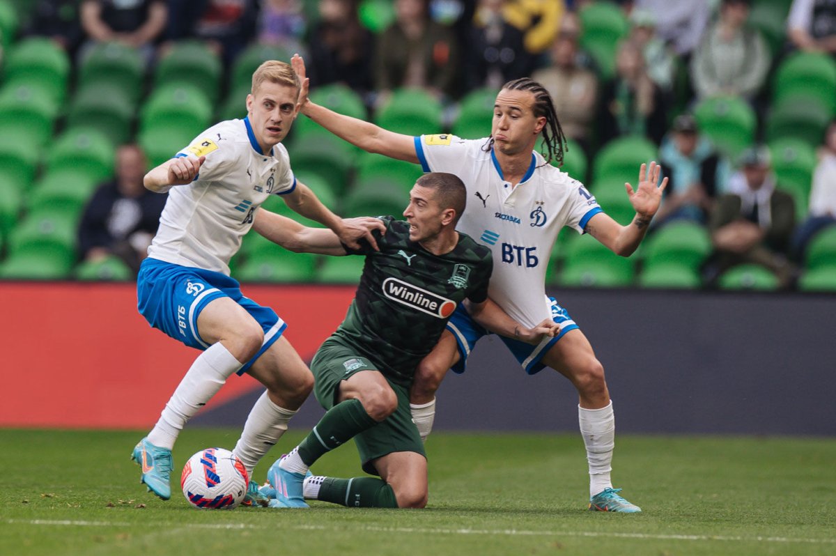 Роман Нойштедтер Динамо