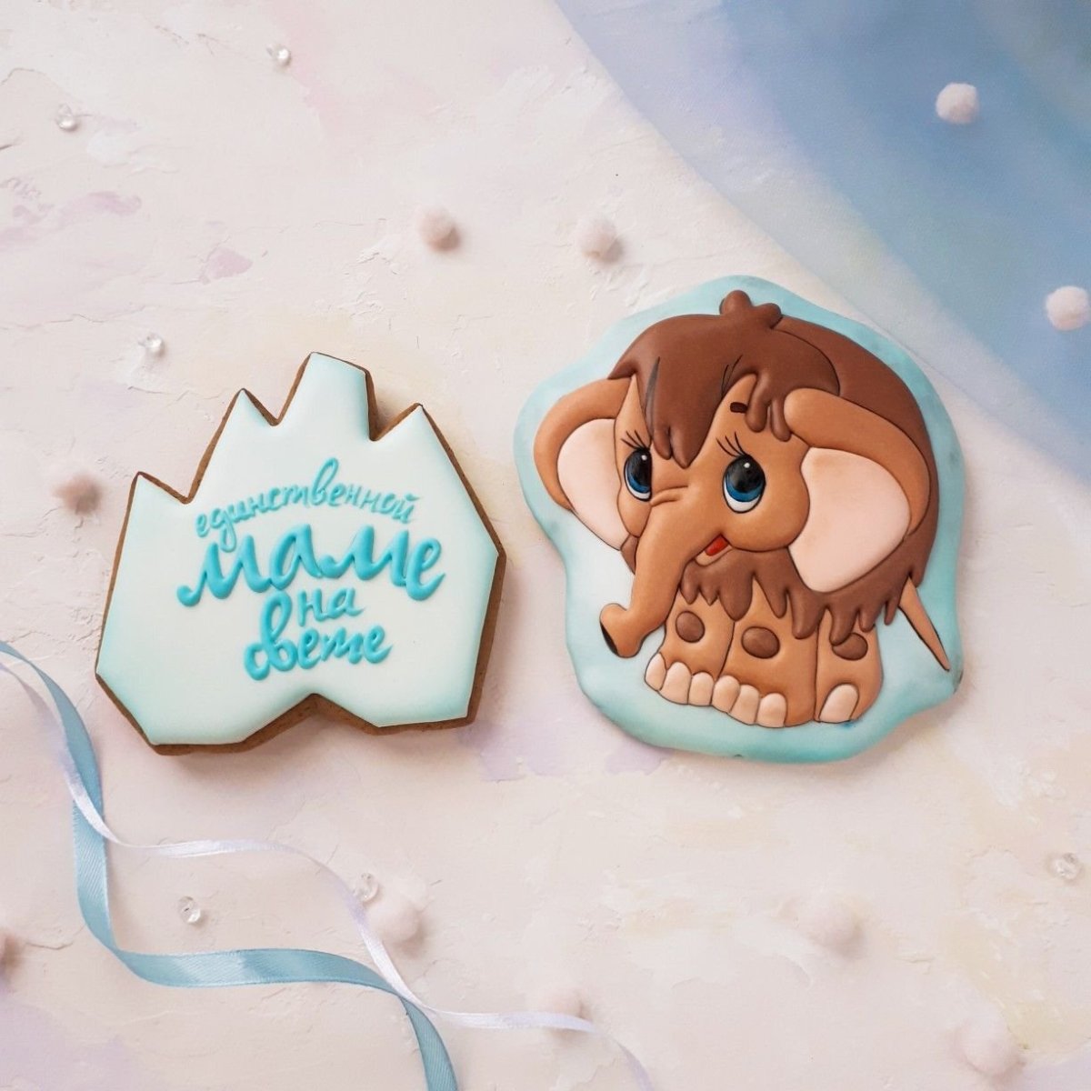 Топпер на торт Мамонтенок