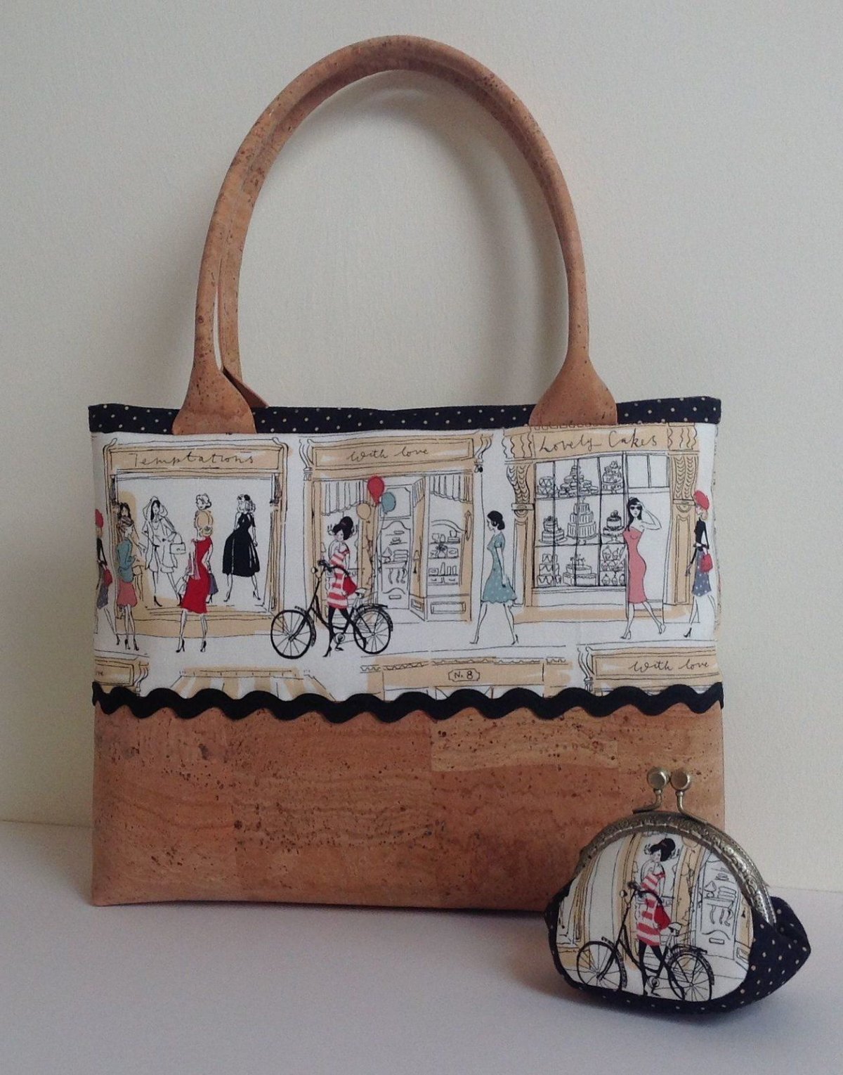 Сумка Desigual в стиле пэчворк